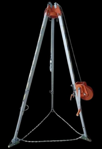 IGH TRIPOD WITH 10 METER WINCH